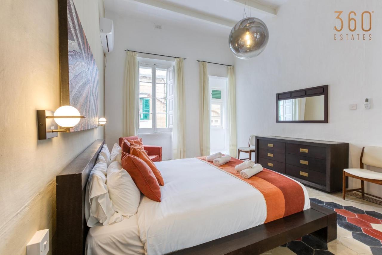 Hébergement de vacances Cosy 4br Townhouse In Sliema's Traditional Heart By 360 Estates