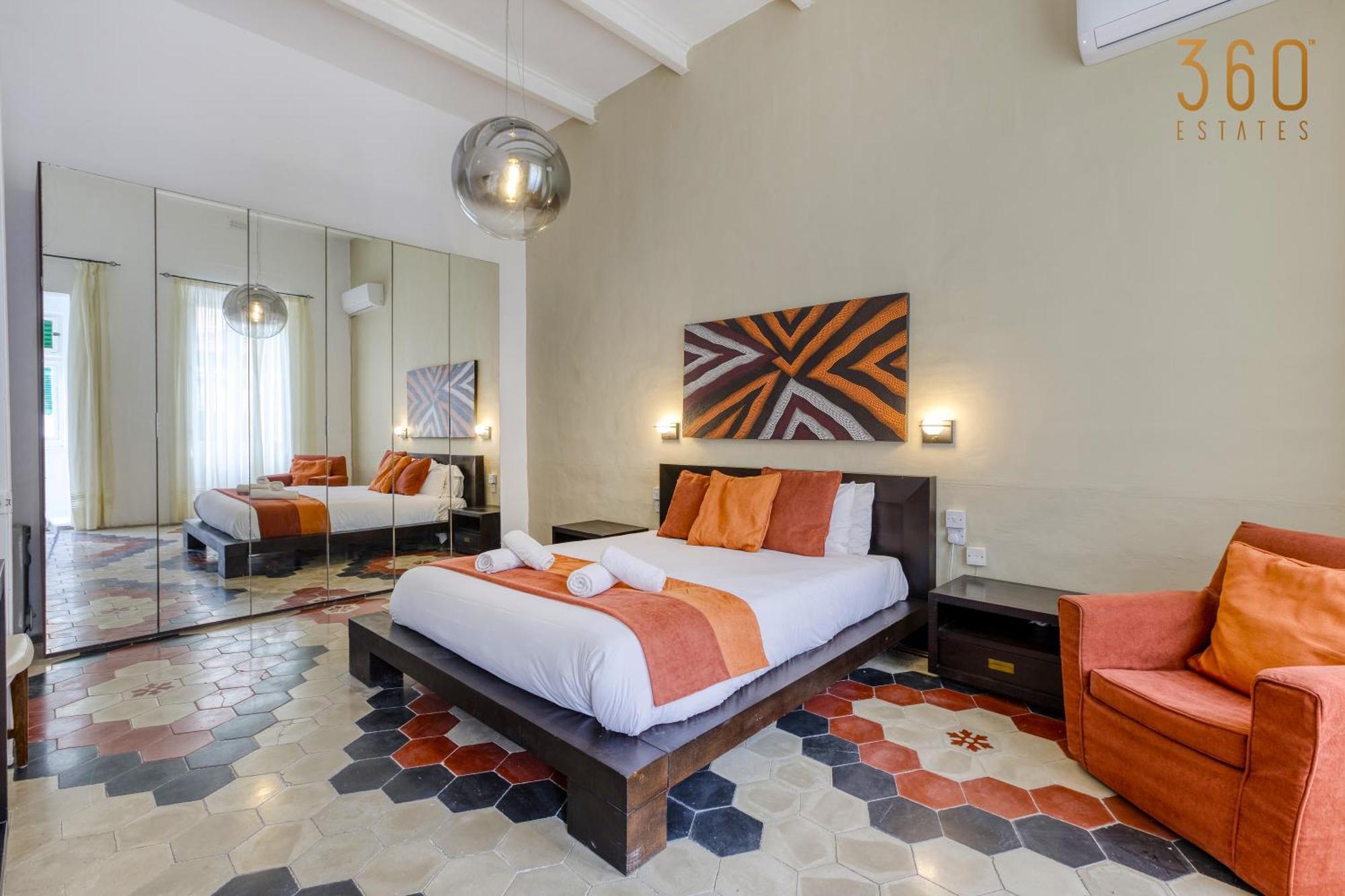 Hébergement de vacances Cosy 4br Townhouse In Sliema's Traditional Heart By 360 Estates Sliema