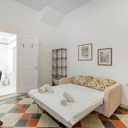 Cosy 4Br Townhouse In Sliema'S Traditional Heart By 360 Estates Exterior photo