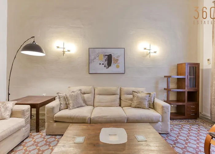 Cosy 4Br Townhouse In Sliema\'S Traditional Heart By 360 Estates