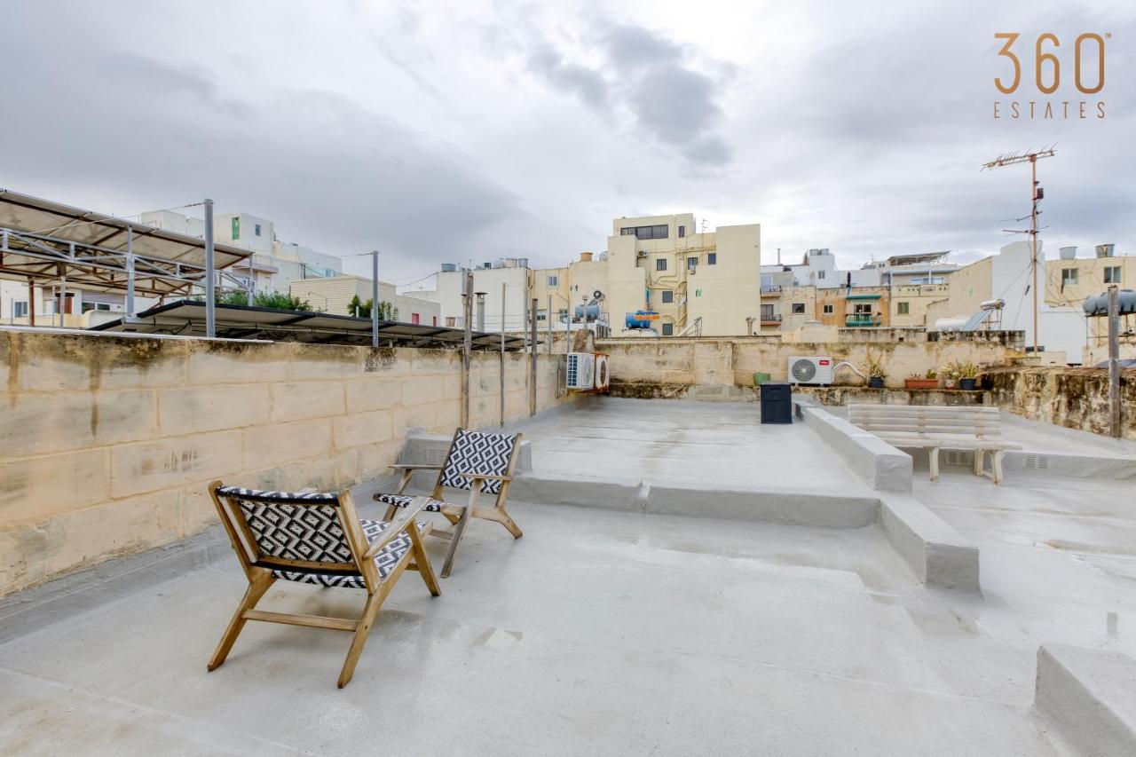 Cosy 4br Townhouse In Sliema's Traditional Heart By 360 Estates Holiday home *