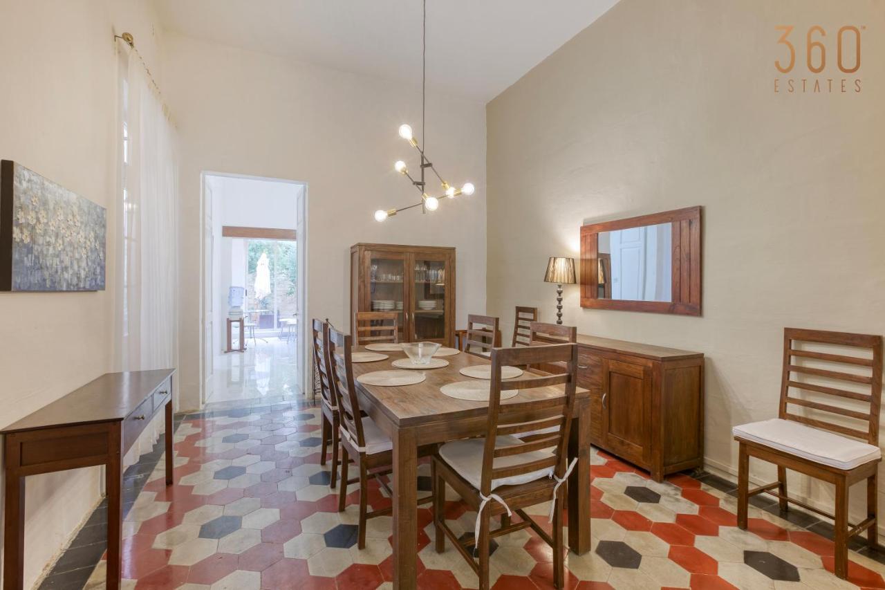 Cosy 4br Townhouse In Sliema's Traditional Heart By 360 Estates Holiday home