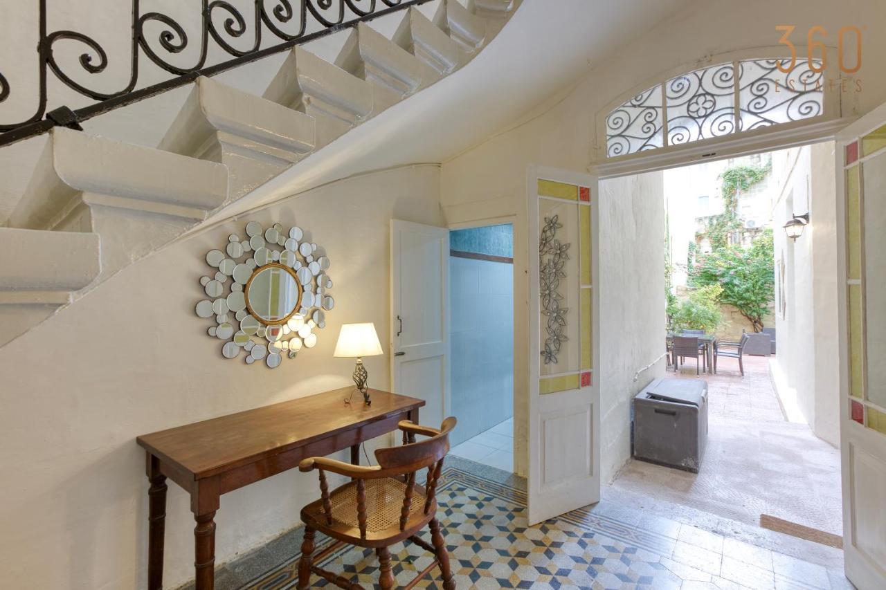 Cosy 4br Townhouse In Sliema's Traditional Heart By 360 Estates *